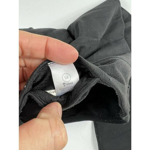 Ivivva Black Leggings 14 - Picture 5 of 6